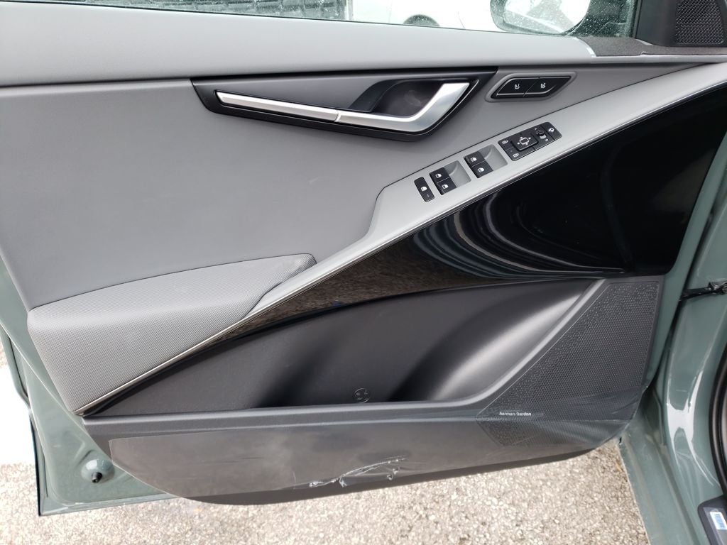 2026 Kia Niro SX Touring