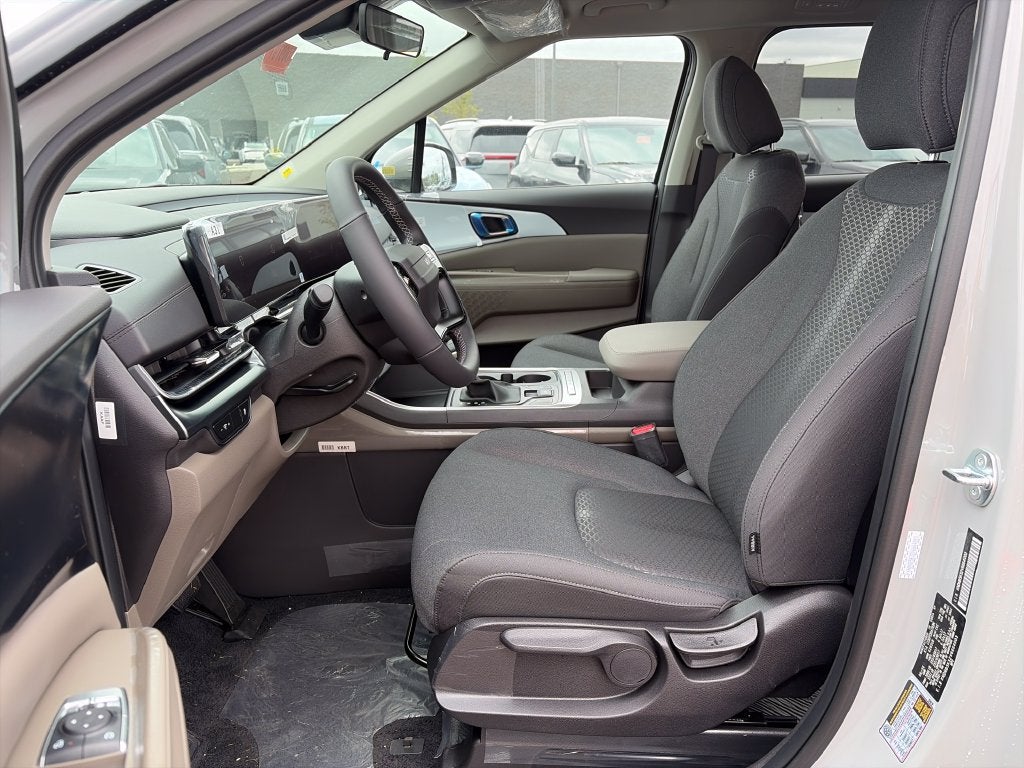 2027 Kia Carnival LX