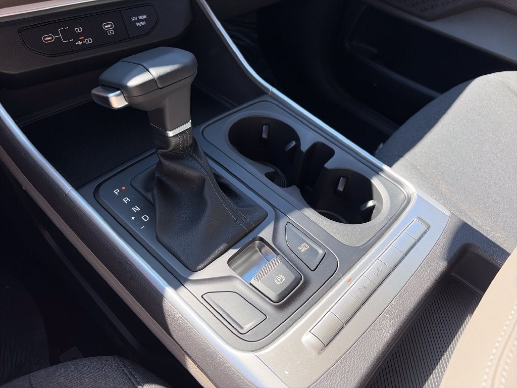 2027 Kia Carnival LX