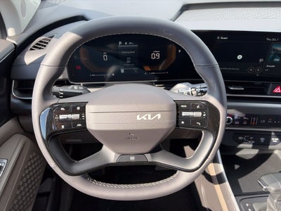 2027 Kia Carnival LX