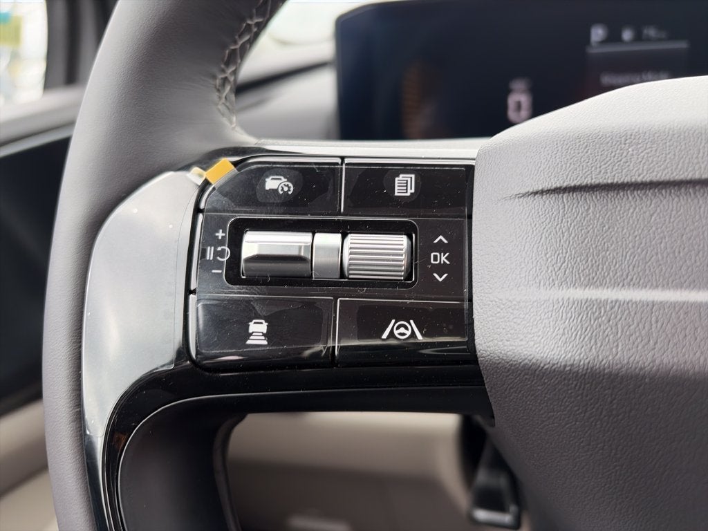 2027 Kia Carnival LXS