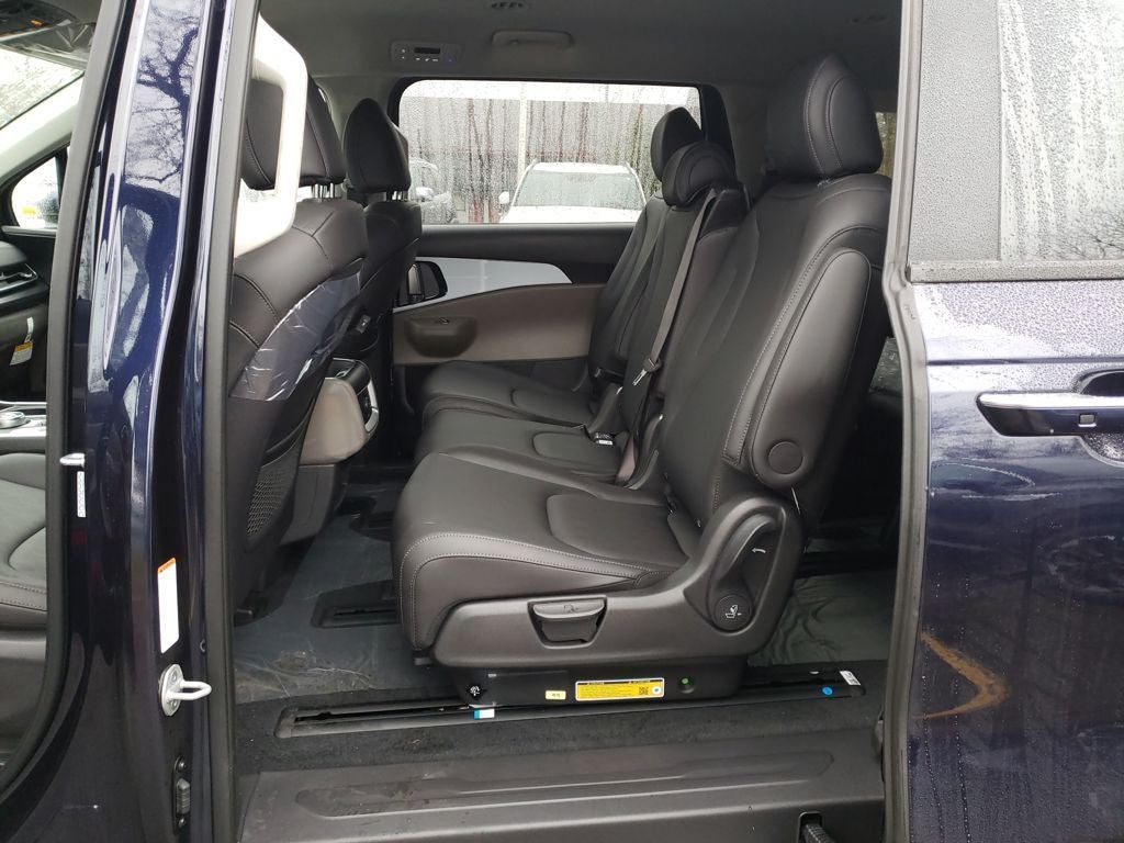 2026 Kia Carnival Hybrid LXS