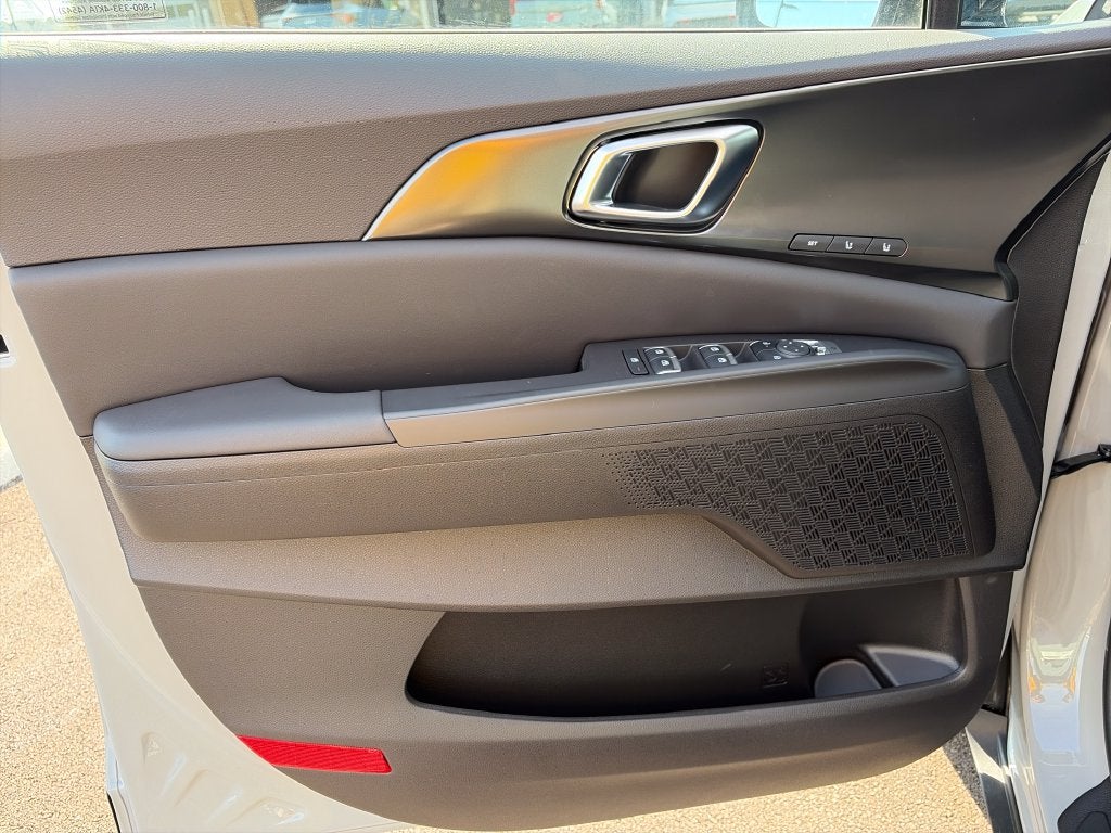 2027 Kia Carnival Hybrid EX