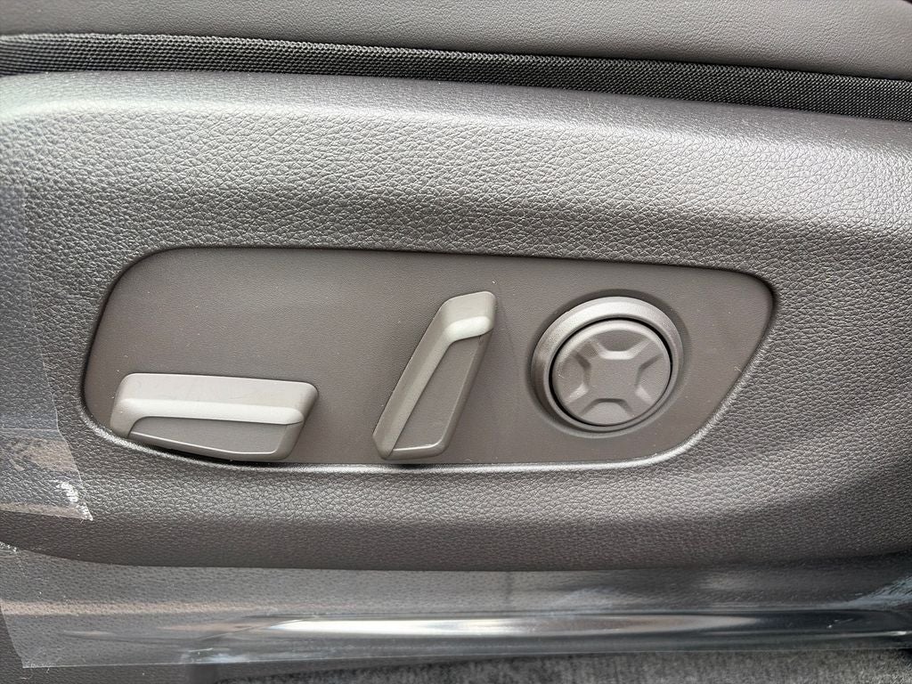 2027 Kia Carnival Hybrid EX