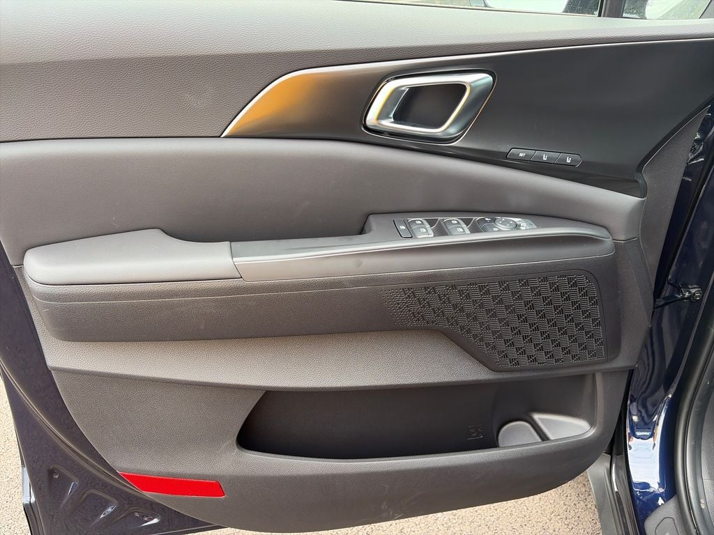 2027 Kia Carnival Hybrid EX