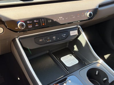 2027 Kia Carnival Hybrid SX