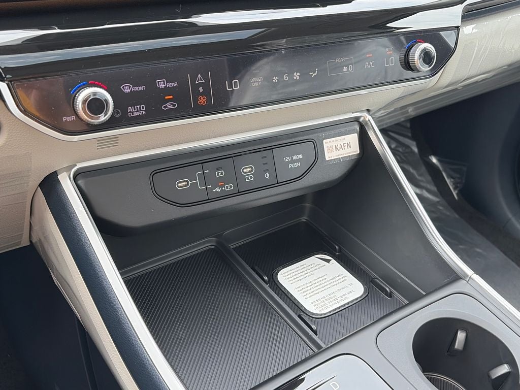 2027 Kia Carnival Hybrid SX Prestige