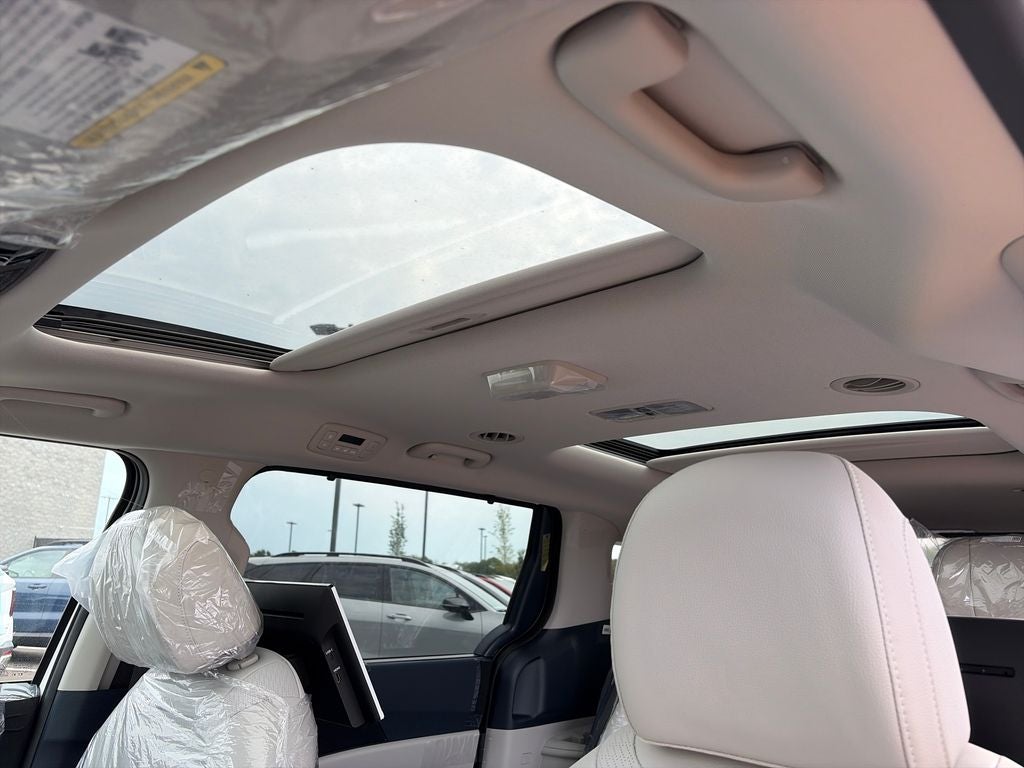 2027 Kia Carnival Hybrid SX Prestige