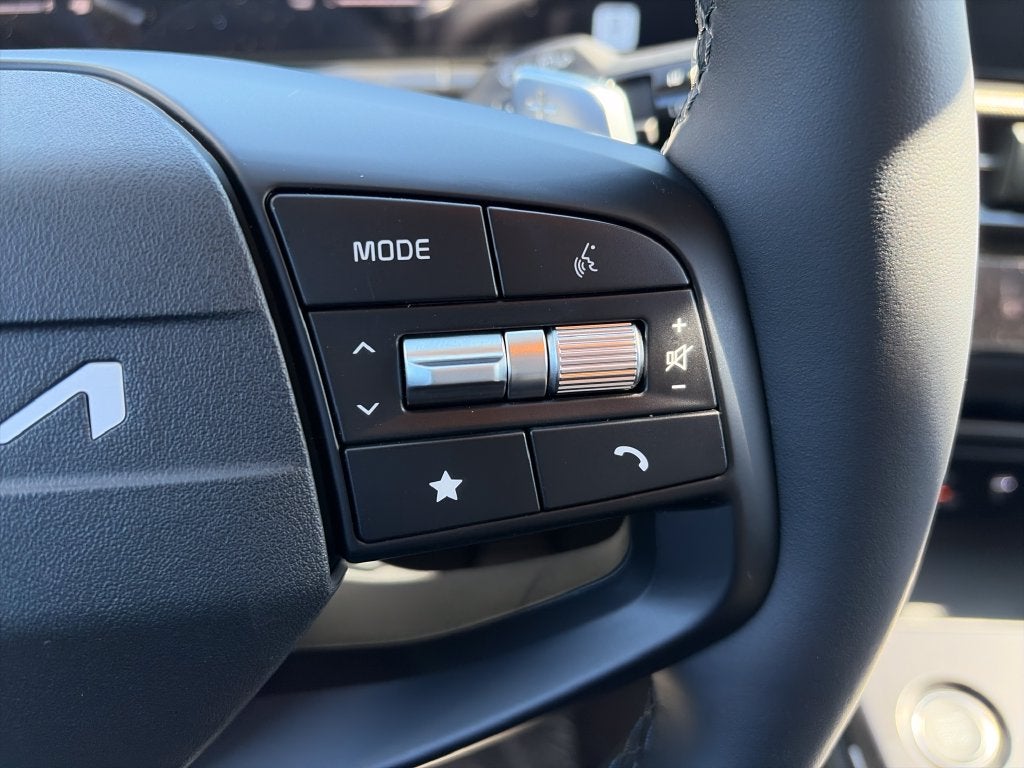 2027 Kia Sportage Hybrid LX