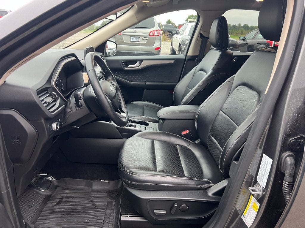 2020 Ford Escape SEL