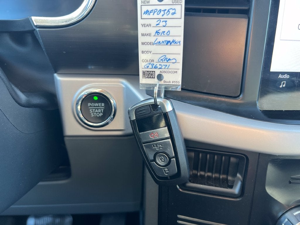 2023 Ford F-150 Lightning XLT
