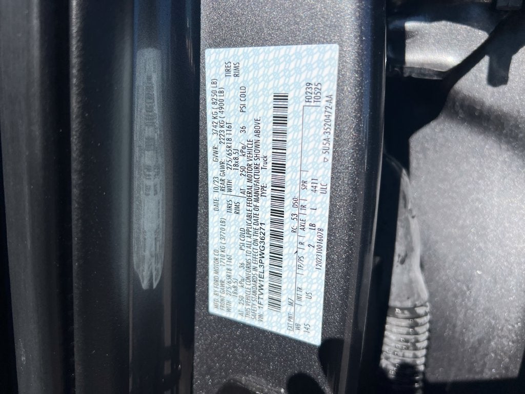 2023 Ford F-150 Lightning XLT