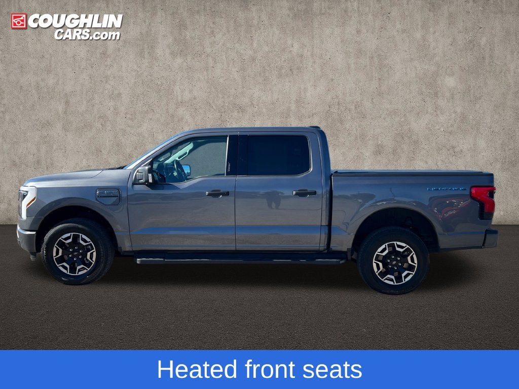 2023 Ford F-150 Lightning XLT