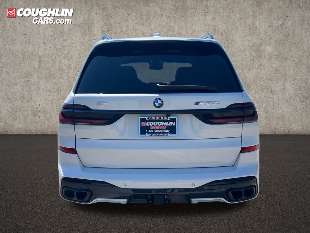 2024 BMW X7 M60i