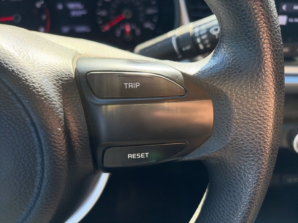 2022 Kia Rio LX