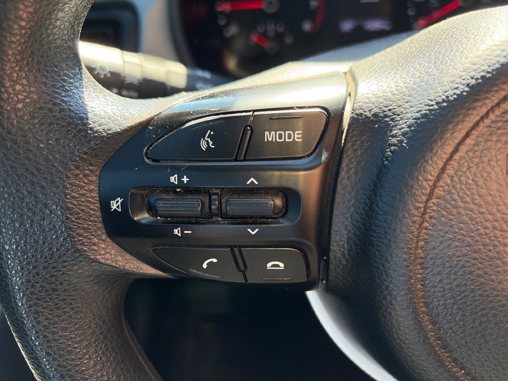 2022 Kia Rio LX