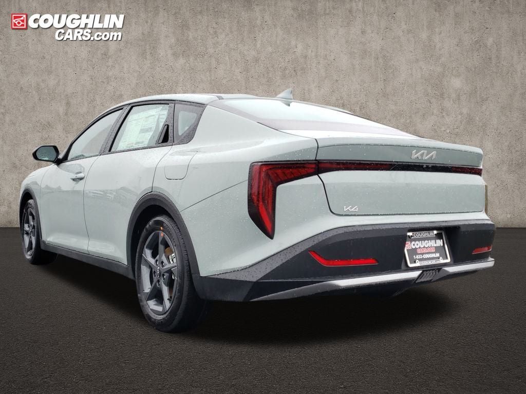2025 Kia K4 LXS