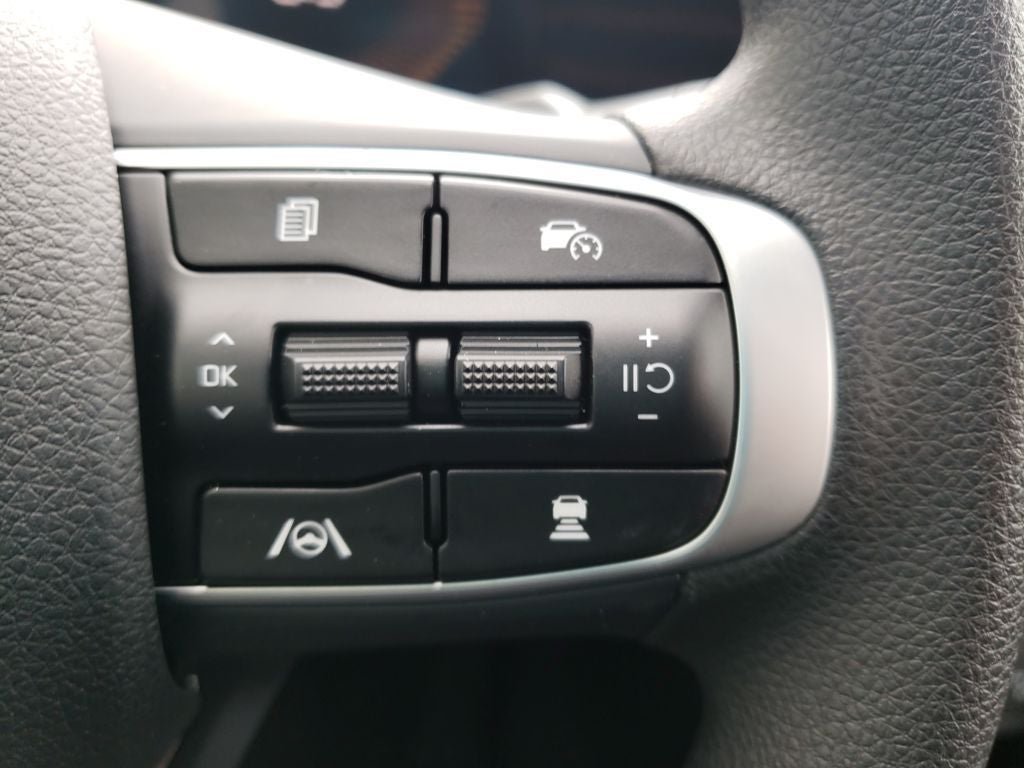 2026 Kia K5 LXS