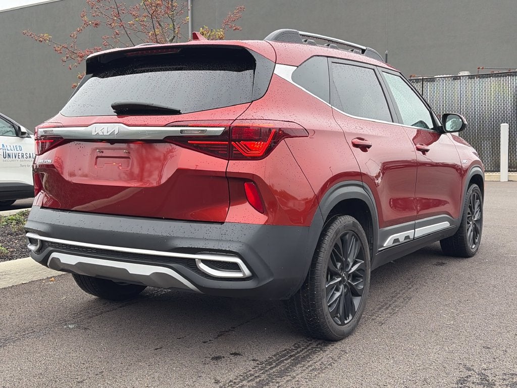 2022 Kia Seltos Nightfall