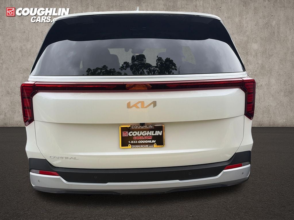 2026 Kia Carnival Base