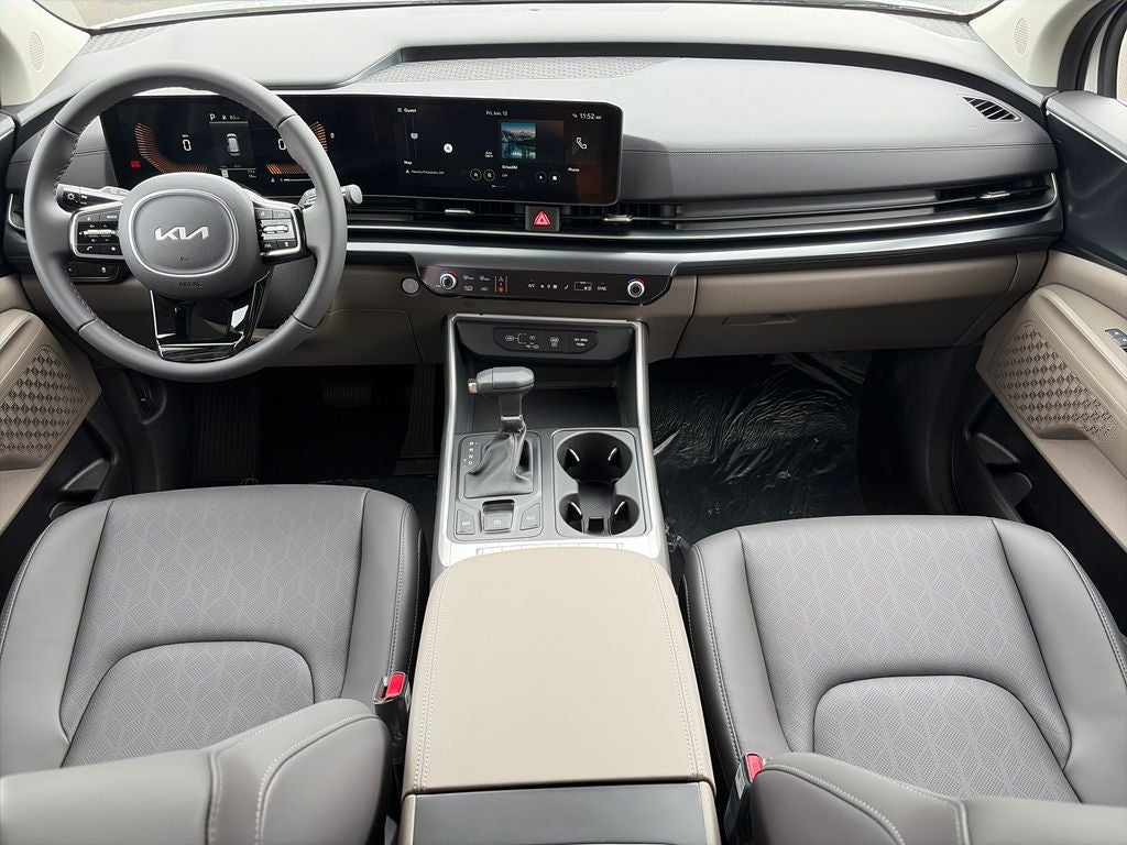 2026 Kia Carnival Base