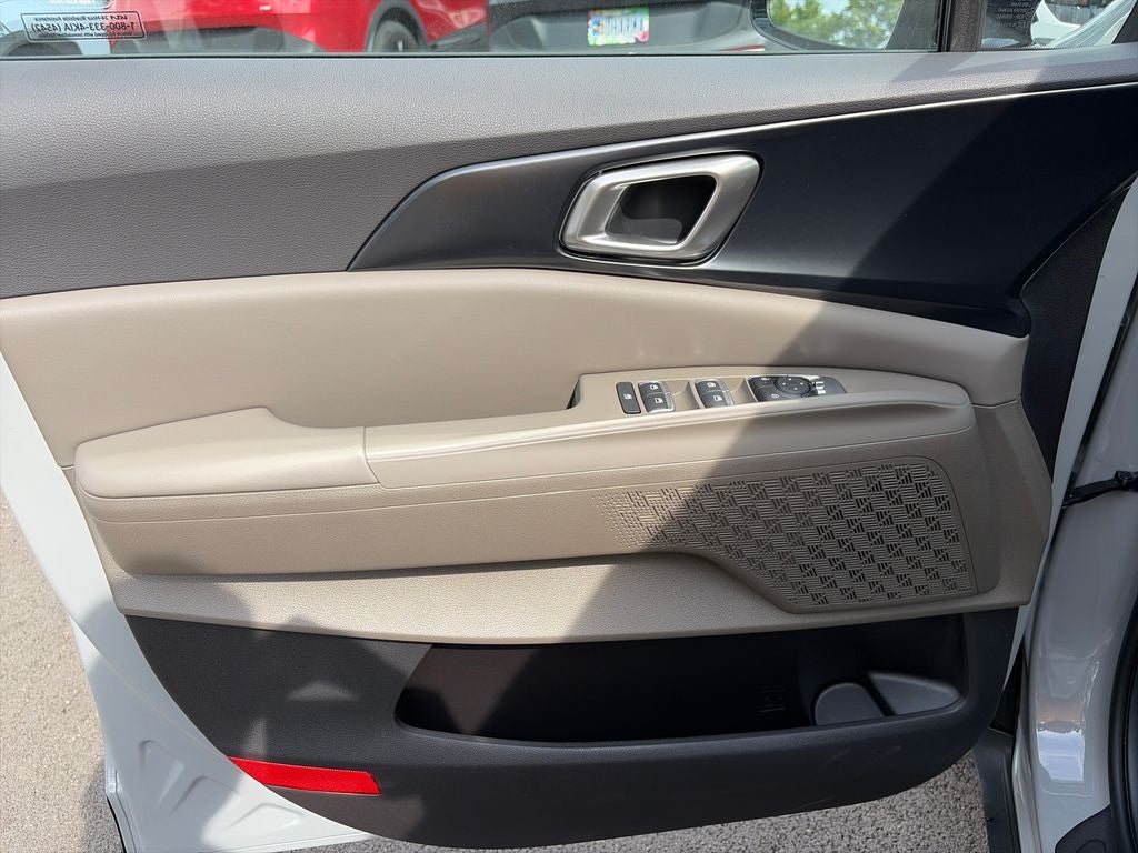 2027 Kia Carnival LXS