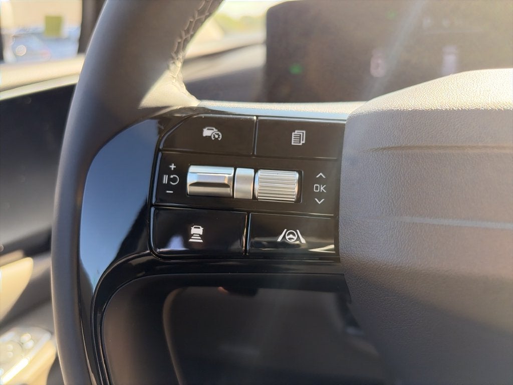 2027 Kia Carnival Hybrid LXS