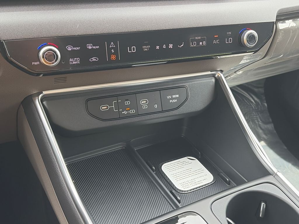 2026 Kia Carnival Hybrid EX