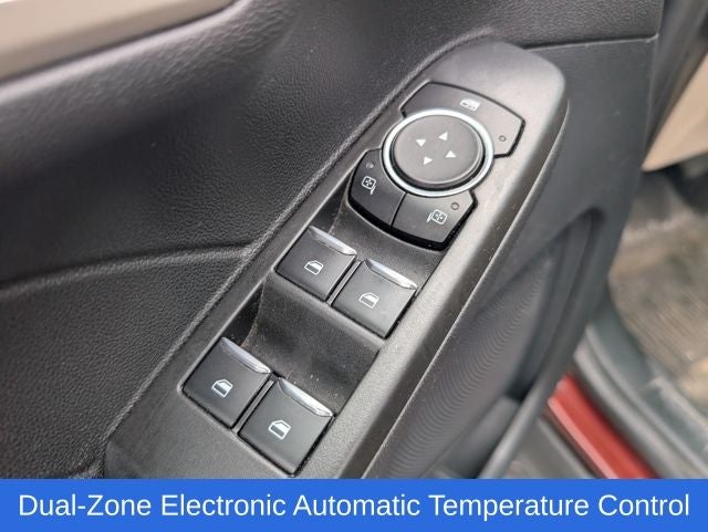 2021 Ford Escape SE Hybrid