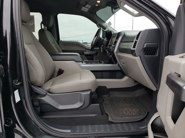 2022 Ford F-350SD XLT DRW