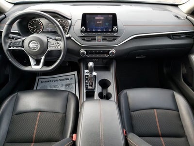 2020 Nissan Altima 2.0 SR