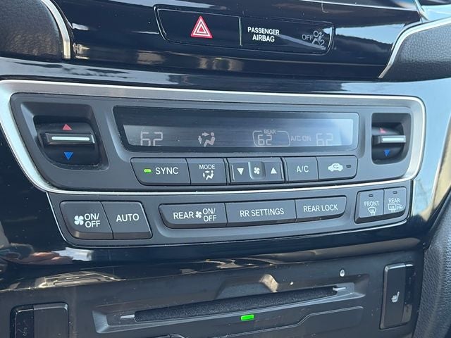 2021 Honda Pilot Touring 7 Passenger