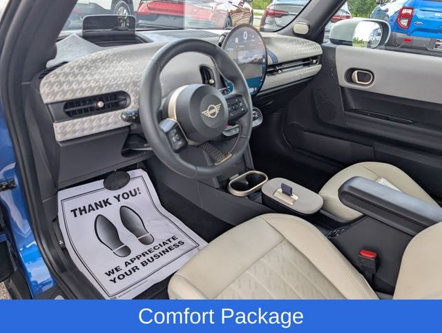 2025 MINI Cooper Iconic