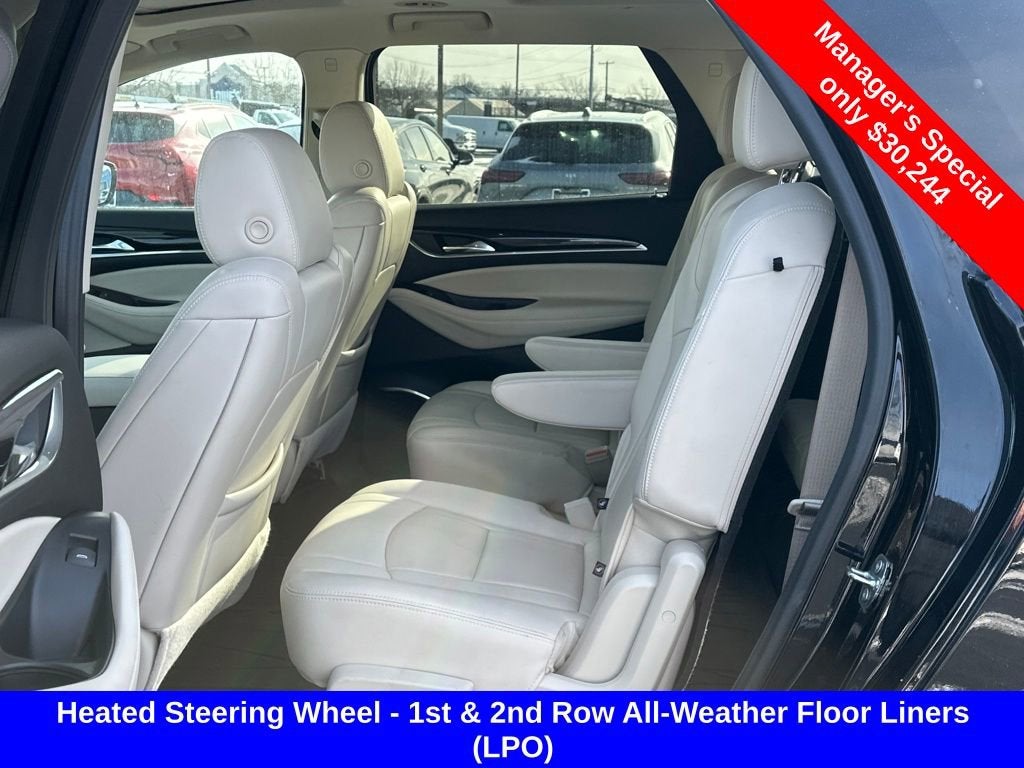 2022 Buick Enclave Essence