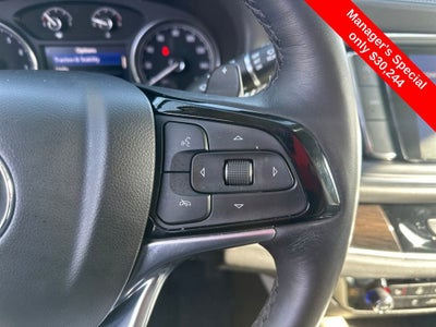 2022 Buick Enclave Essence
