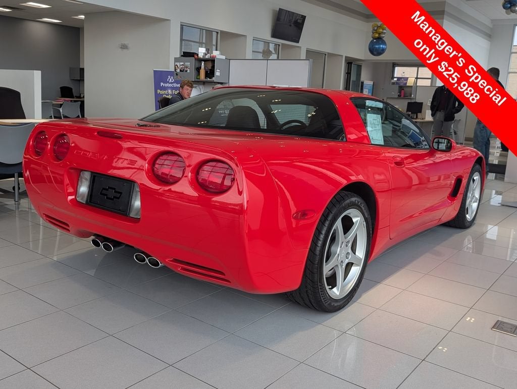 2004 Chevrolet Corvette Base