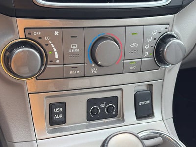 2013 Toyota Highlander Base