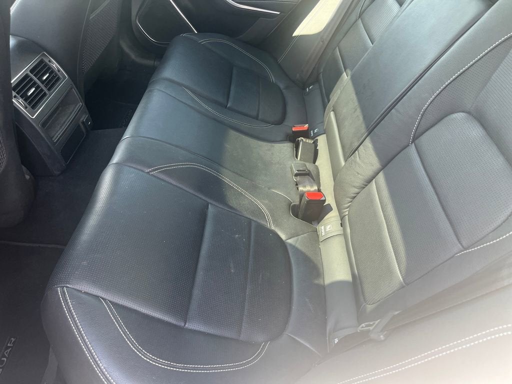 2021 Jaguar XF R-Dynamic SE